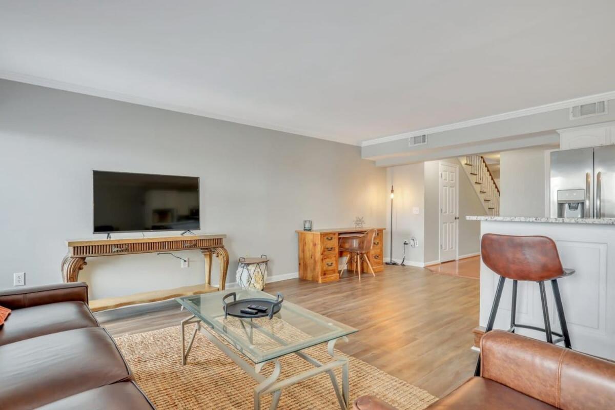 Eagle'S Nest - Spacious Loft Downtown - Near Gsu Statesboro Exteriér fotografie